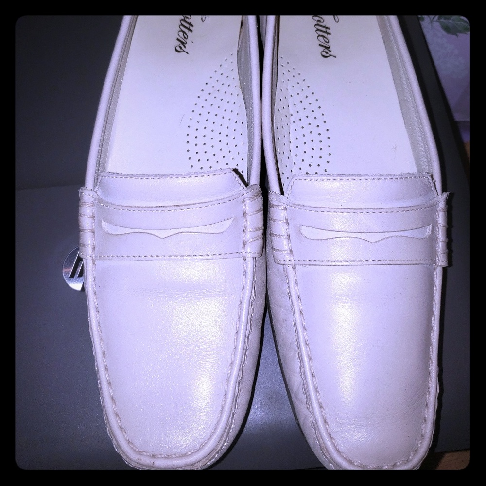 Trotters loafers